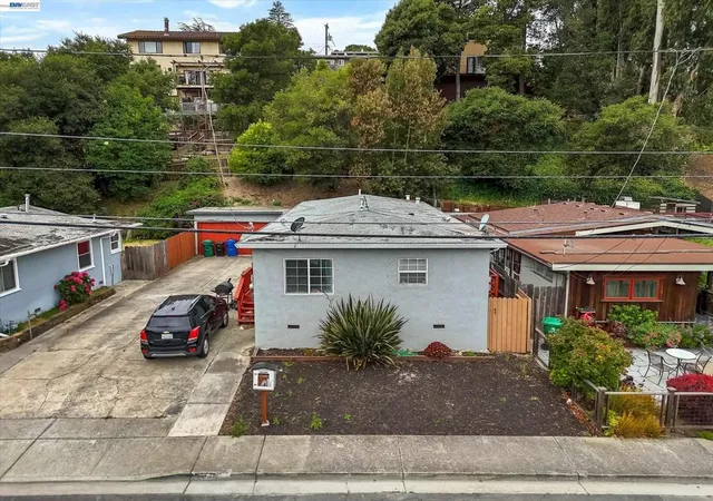Photo 1 of Multi family home for sale at 512 Tennent Ave, Pinole, CA 94564 | MLS# 41139109 | Listing updated on 2026-06-30