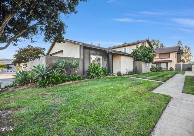Listing Photo 5 - Condo for sale in building located at 4543 Bodega Ct, Montclair, CA 91763 - Unit #90