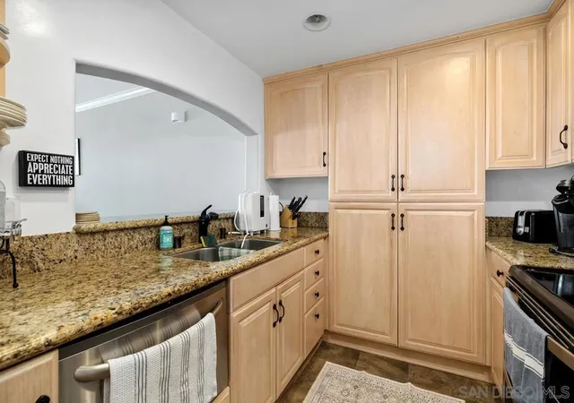 2nd image of 3890 Nobel Dr #1505, San Diego, CA 92122 | MLS# 260015060SD