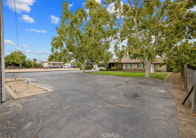 4th image of 1714 N Blythe, Fresno, CA 93722 | MLS# FR26135128