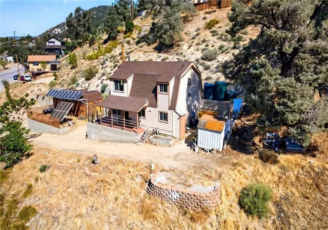 2nd image of 4001 Los Padres, Frazier Park, CA 93225 | MLS# SR26134421