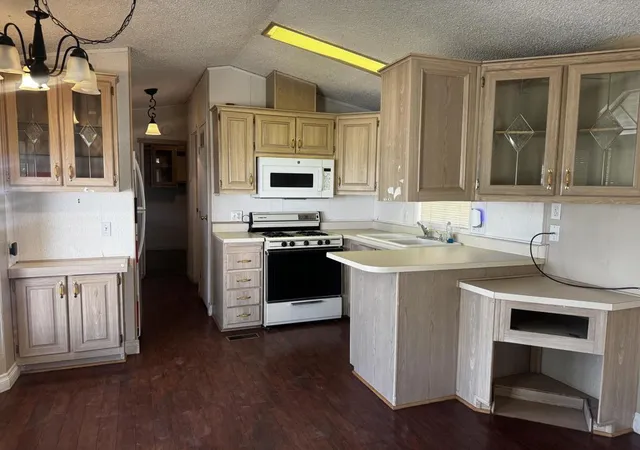 4th image of 84136 Avenue 44 #241, Indio, CA 92203 | MLS# 219149458DA