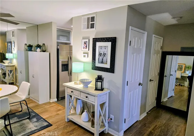4th image of 575 N Villa Ct, Palm Springs, CA 92262