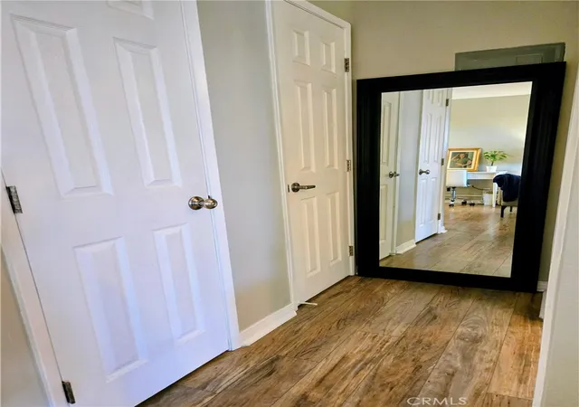 5th image of 575 N Villa Ct, Palm Springs, CA 92262