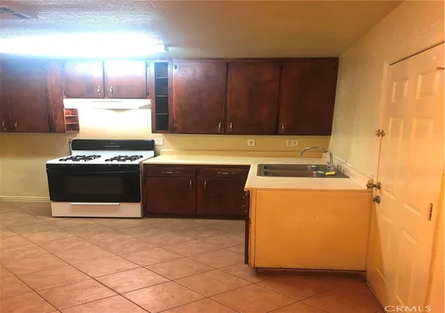 3rd image of 14650 Boyle, Fontana, CA 92337 | MLS# IV26135185