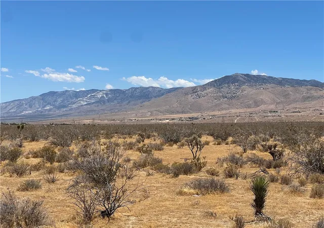 Photo 3 of Land for sale at 1 Del Oro Rd, Apple Valley, CA 92308 | MLS# HD26132033 | Listing updated on 2026-06-21