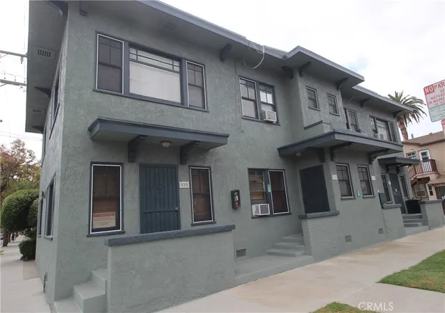 Photo 3 of Multi family home for sale at 216 Esperanza, Long Beach, CA 90802 | MLS# SW26135295 | Listing updated on 2026-09-29