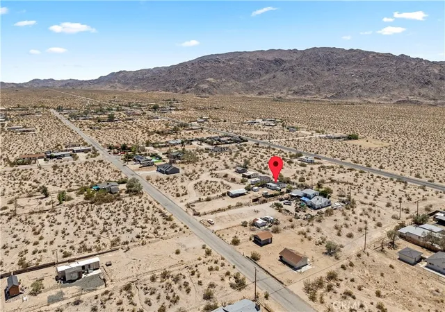Homes for sale in 29 Palms, CA | 7379 Utah, 29 Palms, CA 92277 | MLS# SW26135296
