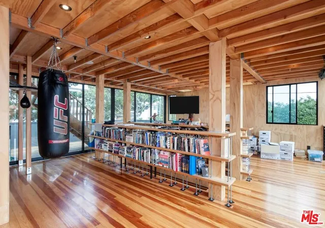 Photo 2 of Single family home for sale at 2460 Beverley Ave, Santa Monica, CA 90405 | MLS# 26850351 | Listing updated on 2026-09-22