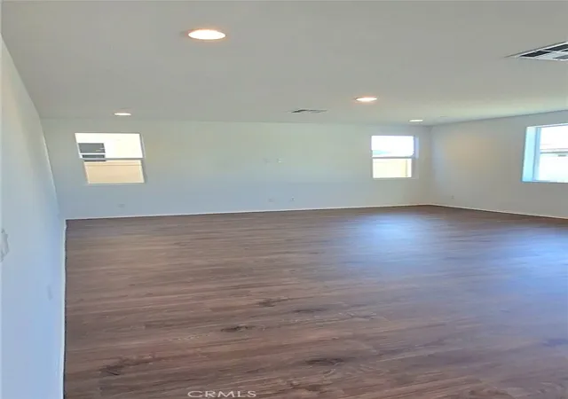 Photo 3 of Single family home for sale at 434 Knotgrass St, Hemet, CA 92543 | MLS# IG26135323 | Listing updated on 2026-09-03