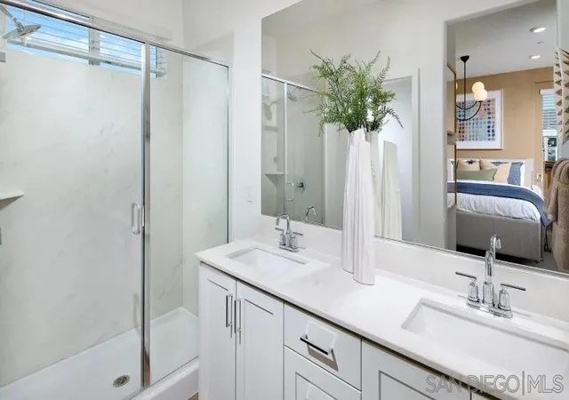 Listing Photo 2 - Condo for sale in building located at 866 Kili St, Chula Vista, CA 91911 - Unit #1