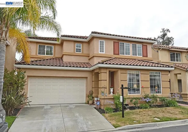Homes for sale in Livermore, CA | 2164 Rapallo Cmn, Livermore, CA 94551 | MLS# 41139142