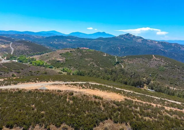 Homes for sale in Ramona, CA | 18506 Sweet Lane, Ramona, CA 92065 | MLS# 260015088SD