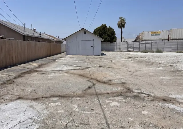 4th image of 1157 N 7Th, Colton, CA 92324 | MLS# OC26135359