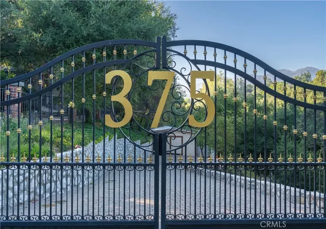 2nd image of 375 Berkshire Ave, La Canada Flintridge, CA 91011 | MLS# GD26135343