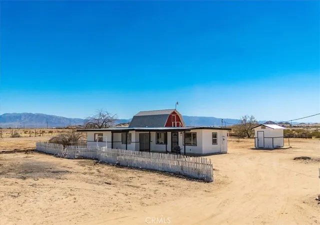 Photo 3 of Single family home for sale at 2626 Bristol Ave, Twentynine Palms, CA 92277 | MLS# JT26118249 | Listing updated on 2026-07-14