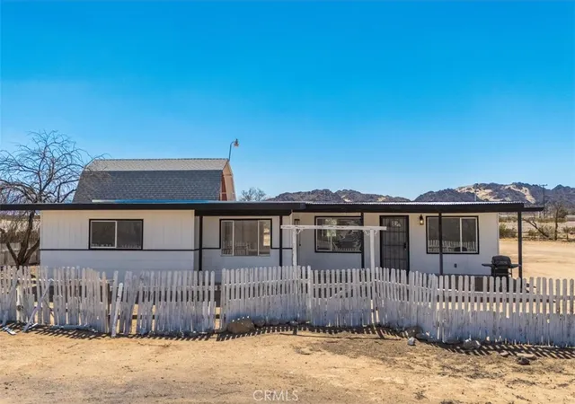 Photo 3 of Single family home for sale at 2626 Bristol Ave, Twentynine Palms, CA 92277 | MLS# JT26118249 | Listing updated on 2026-07-14