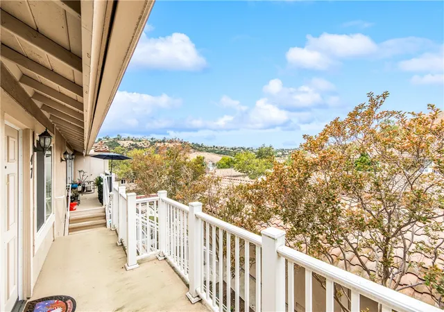 4th image of 19801 Mdw Ridge Dr, Trabuco Canyon, CA 92679