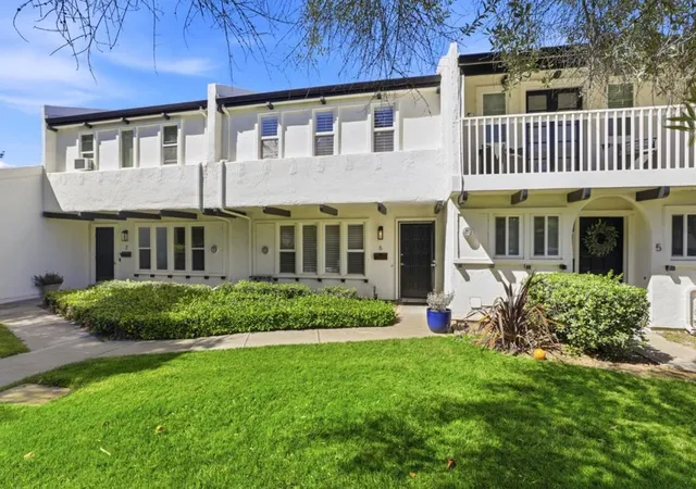 Photo 1 of Townhouse for sale at 16345 Los Gatos Blvd #6, Los Gatos, CA 95032 | MLS# ML82051793 | Listing updated on 2026-10-05
