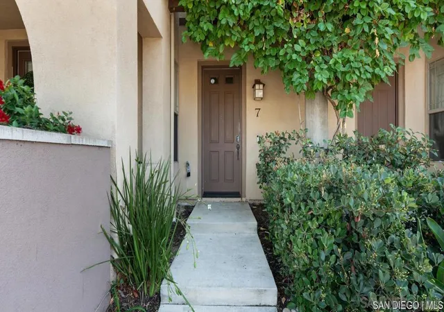 Photo 2 of Condo for sale at 8301 Rio San Diego Dr #7, San Diego, CA 92108 | MLS# 260015112SD | Listing updated on 2026-06-22