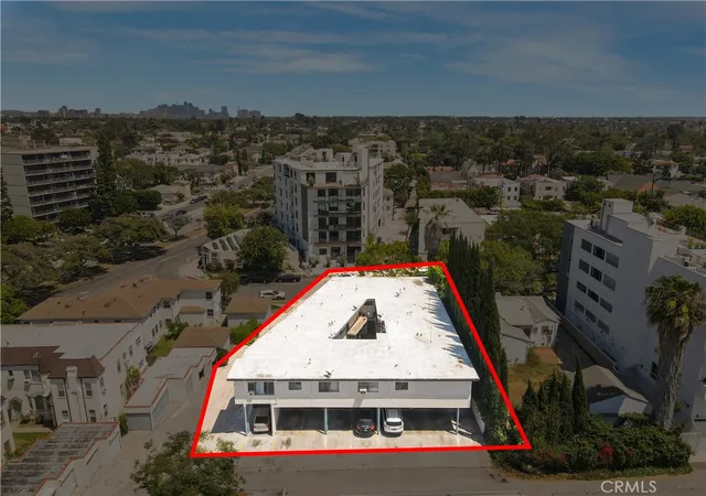 Photo 23 of Multi family home for sale at 1117 S Spaulding, Los Angeles, CA 90019 | MLS# SB26130250 | Listing updated on 2026-09-22