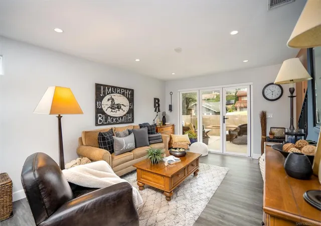 Homes for sale in Del Mar, CA | 13349 Portofino Dr, Del Mar, CA 92014 | MLS# 260015114SD