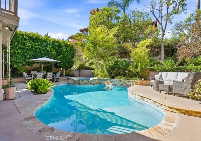 Homes for sale in Rancho Santa Margarita, CA | 32031 Lomita, Rancho Santa Margarita, CA 92679 | MLS# OC26116556
