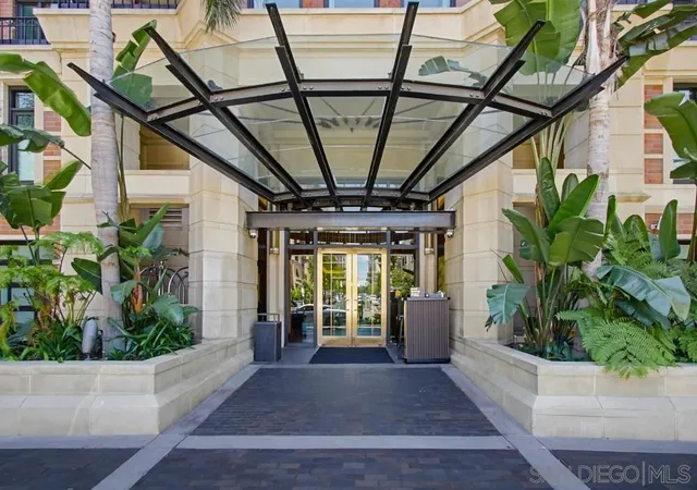 Photo 3 of Condo for sale at 500 W Harbor #905, San Diego, CA 92101 | MLS# 260015116SD | Listing updated on 2026-09-16