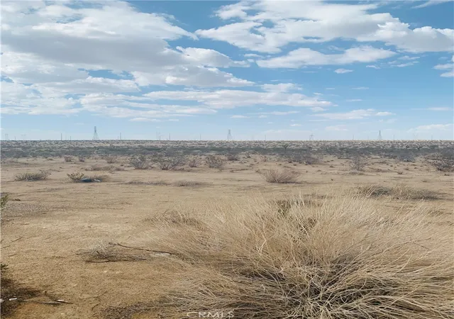 Photo 1 of Land for sale at 0 Tawney Ridge Ln, Victorville, CA 92394 | MLS# HD26135697 | Listing updated on 2026-06-22