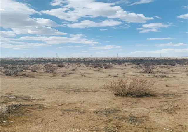 Photo 3 of Land for sale at 0 Tawney Ridge Ln, Victorville, CA 92394 | MLS# HD26135697 | Listing updated on 2026-06-22