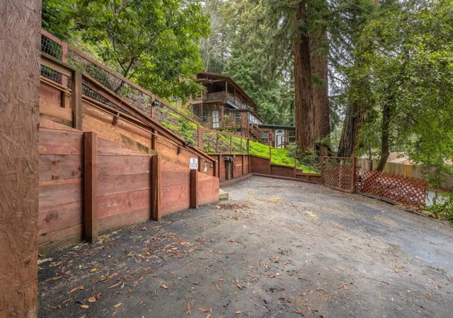Homes for sale in Ben Lomond, CA | 9913 Alba Rd, Ben Lomond, CA 95005 | MLS# ML82051812
