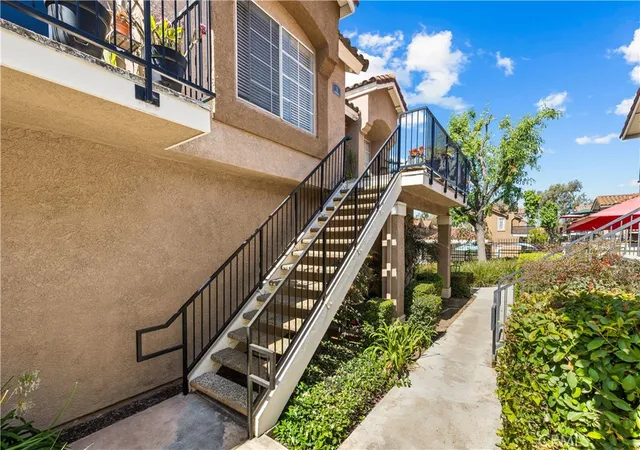 Homes for sale in Rancho Santa Margarita, CA | 1 Via Sincera, Rancho Santa Margarita, CA 92688 | MLS# OC26131622
