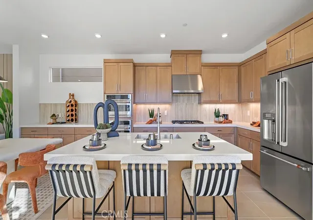 Homes for sale in Valencia, CA | 26687 Foliage Ln, Valencia, CA 91381 | MLS# OC26135719