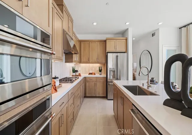 Homes for sale in Valencia, CA | 26687 Foliage Ln, Valencia, CA 91381 | MLS# OC26135719