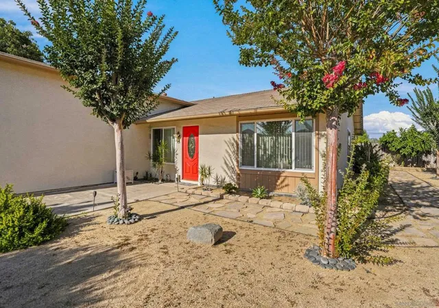 Photo 3 of Sale Pending at 833 W Chase, El Cajon, CA 92020 | MLS# 260015129SD | Listing updated on 2026-07-08