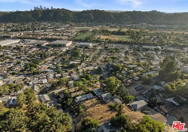 Photo 4 of Land for sale at 3039 Tatum St, Los Angeles, CA 90065 | MLS# 26848821 | Listing updated on 2026-07-09
