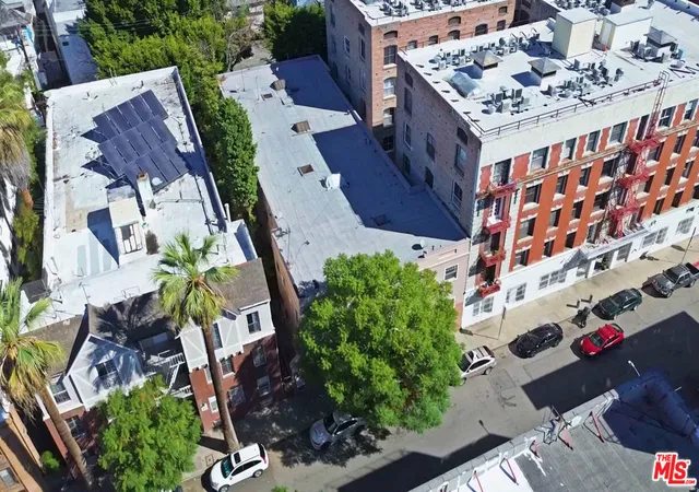Photo 2 of Sale Pending at 1311 Ingraham St, Los Angeles, CA 90017 | MLS# 26850647 | Listing updated on 2026-09-19