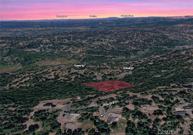 3rd image of 19187 Creek Dr, Pioneer, CA 95666 | MLS# SC26135907