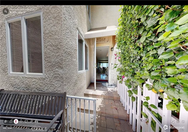 Photo 2 of Mansion for sale at 4936 Llano, Woodland Hills, CA 91364 | MLS# SR26135943 | Listing updated on 2026-09-30