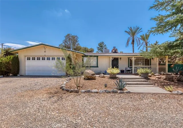 Photo 2 of Sale Pending at 56843 Carlyle Dr, Yucca Valley, CA 92284 | MLS# JT26135951 | Listing updated on 2026-10-05