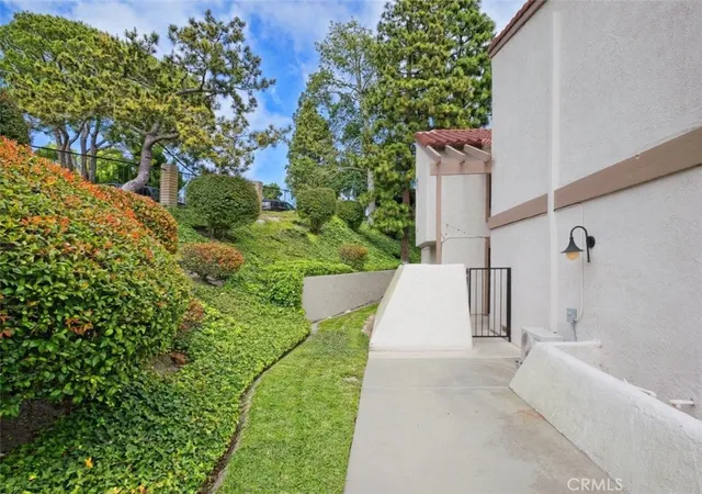 Homes for sale in Palos Verdes Peninsula, CA | 10 S Seaview, Palos Verdes Peninsula, CA 90274 | MLS# PV26135850