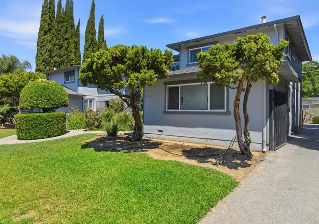 Photo 4 of House for sale at 5222 Vera Ln, San Jose, CA 95111 | MLS# ML82047172 | Listing updated on 2026-10-05