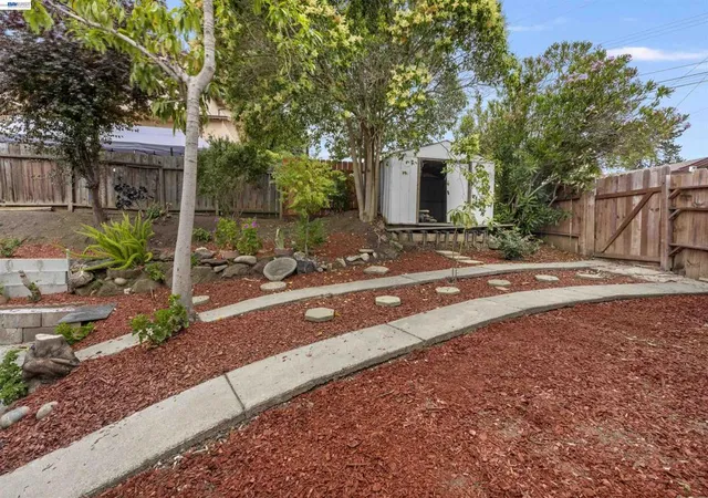 Homes for sale in Castro Valley, CA | 19435 Yuma St, Castro Valley, CA 94546 | MLS# 41139199