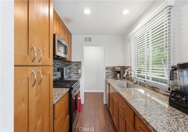 Photo 3 of Condo for sale at 22122 Caminito Vino, Laguna Hills, CA 92653 | MLS# PW26136027 | Listing updated on 2026-09-21