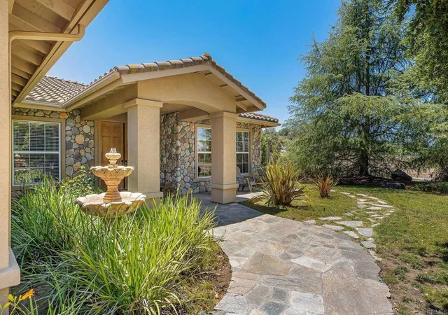 Homes for sale in Ramona, CA | 2445 Southern Oak Rd, Ramona, CA 92065 | MLS# NDP2605988