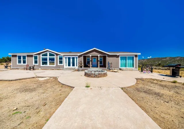 Photo 3 of Manufactured home for sale at 61833 High Country Trl, Anza, CA 92539 | MLS# NDP2605989 | Listing updated on 2026-06-22