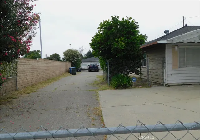 Homes for sale in Ontario, CA | 1119 E 4Th St, Ontario, CA 91764 | MLS# IV26134451