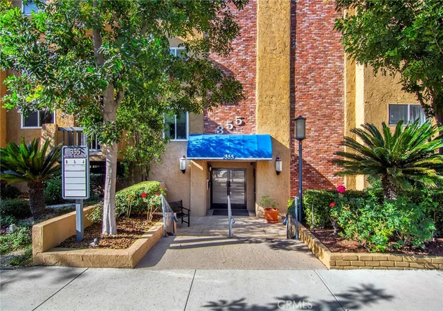 Homes for sale in Pasadena, CA | 355 S Madison Avenue, Pasadena, CA 91101 | Houzeo