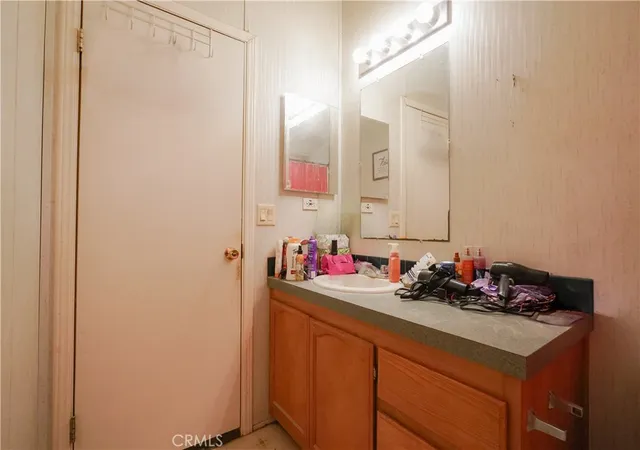 34th image of 18097 Fairfax, Dos Palos, CA 93620 | MLS# MC26133838