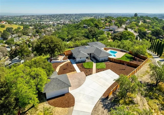 Homes for sale in Paso Robles, CA | 1026 Merry Hill Road, Paso Robles, CA 93446 | MLS# SC26135986